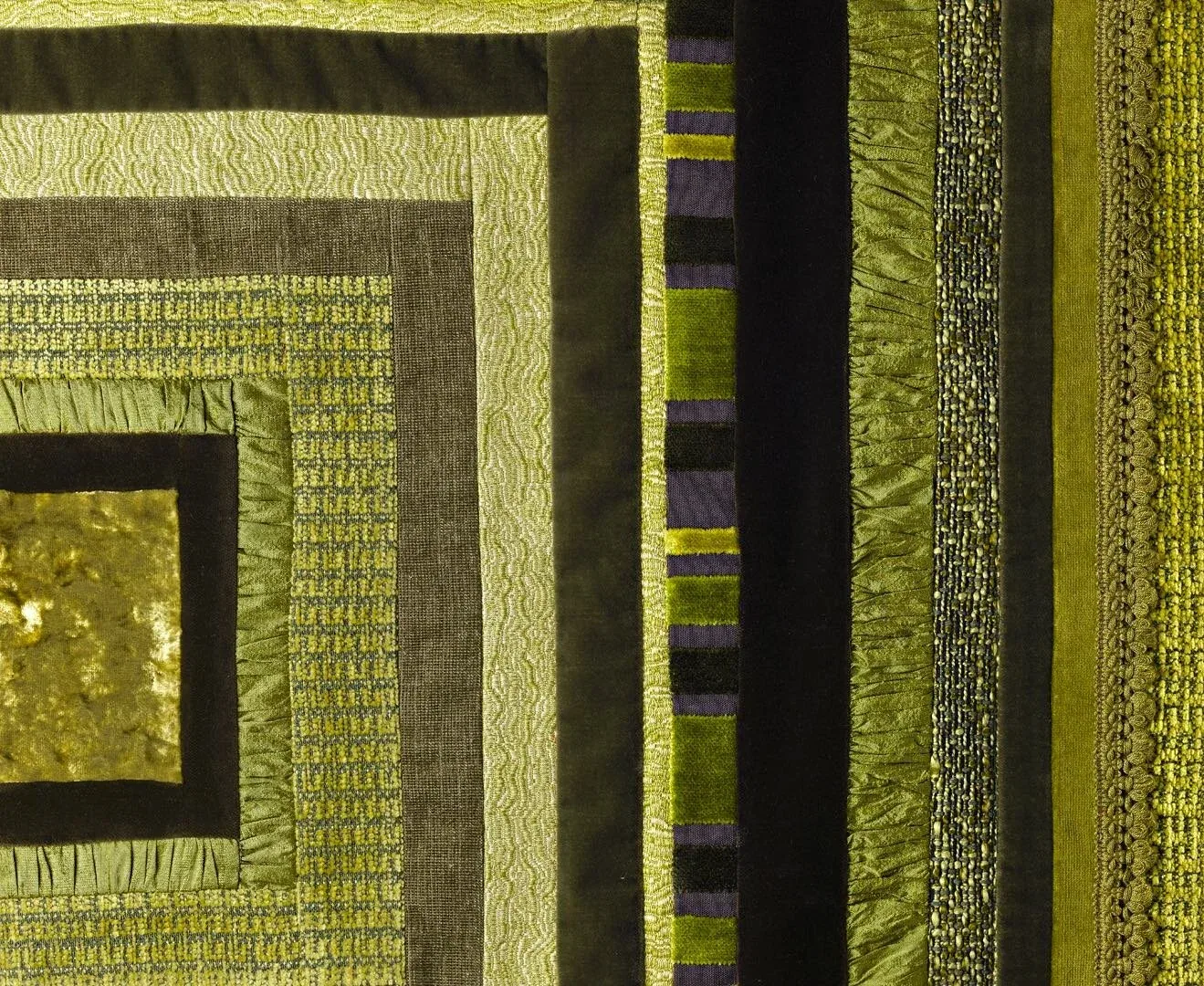 12. OLIVE DREAM   225 x 225 cm